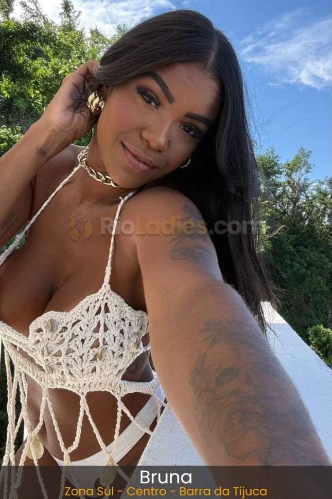Bruna-2-Acompanhante Rio de Janeiro-RioLadies-2-HP