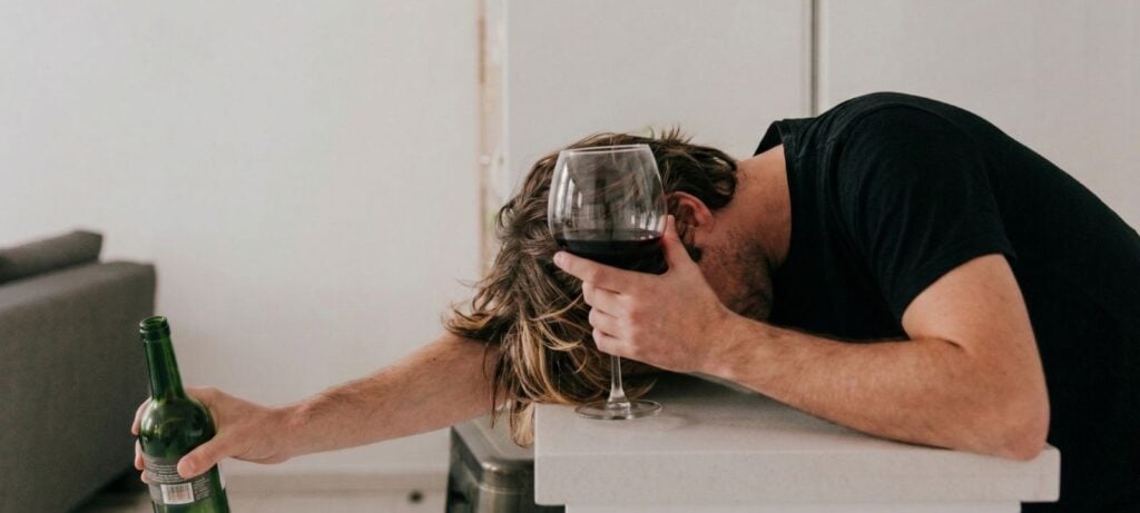 RioLadies Blog - Escort booking mistakes in Rio -Drunk
