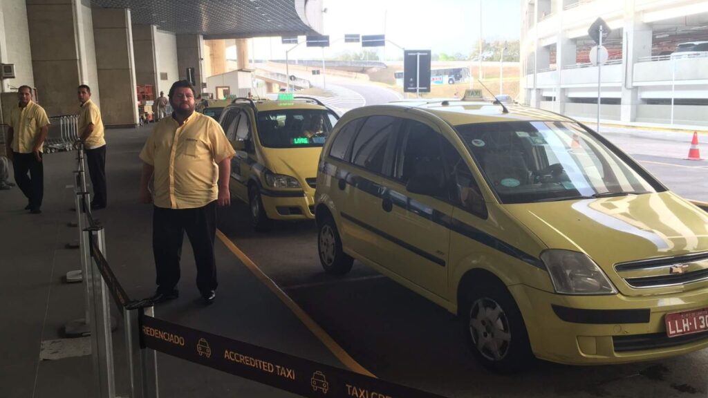 RioLadies Blog - GIG to Copacabana-Ipanema-2026 Guide-GIG-Taxis