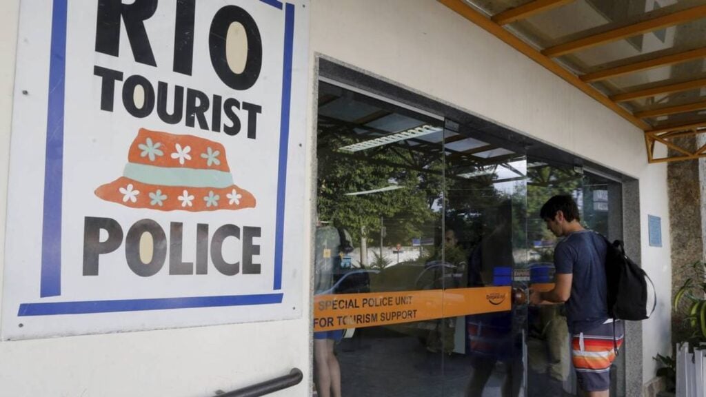 RioLadies Blog - Goodnight Cinderella in Rio -Safety Guide- (2)