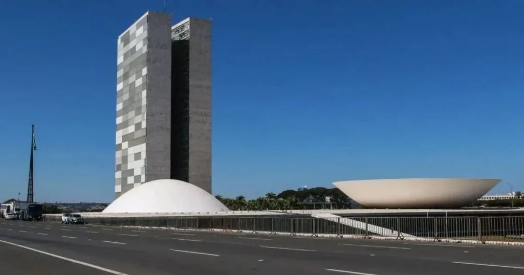 RioLadies Blog - 'Lei Felca' - Brazil Age Verification Law 2026 -